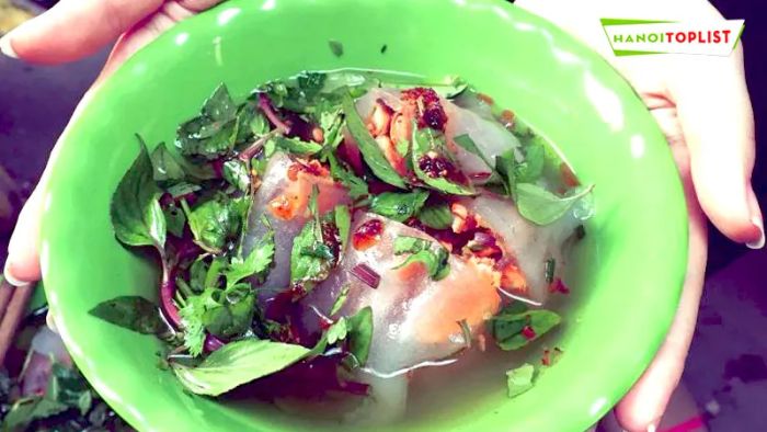 Bánh bột lọc chan nước Hồng Mai | Tripi