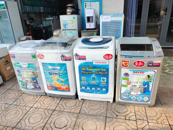 Không gian trưng bày ấn tượng tại Điện Máy Hậu