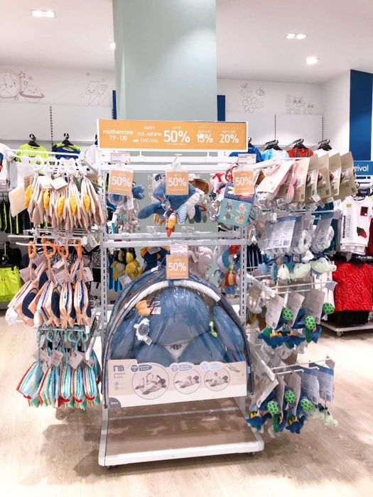 Không gian mua sắm sang trọng tại Mothercare