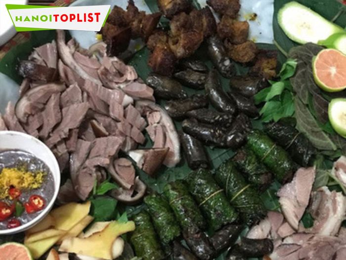 minh-quan-quan-thit-cho-ngon-tai-ha-noi-menu-da-dang-Tripi