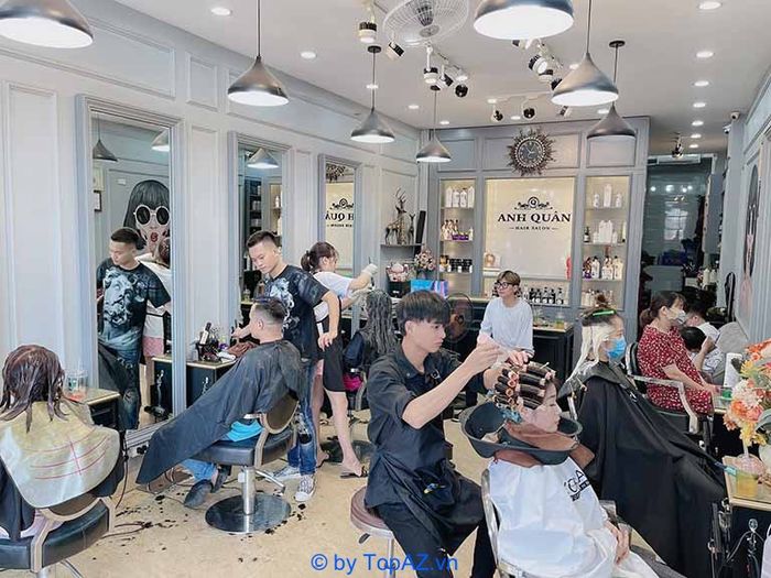 Địa chỉ cắt tóc nữ đẹp tại TPHCM