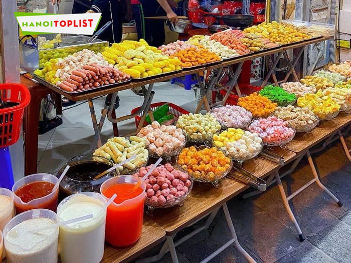 buffet-xien-xo-an-vat-ngon-re-ha-noi-Tripi