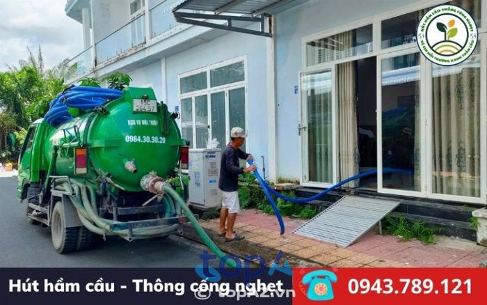 Dịch vụ hút hầm cầu cao cấp tại Dĩ An - Vệ Sinh Môi Trường Xanh Bình Dương