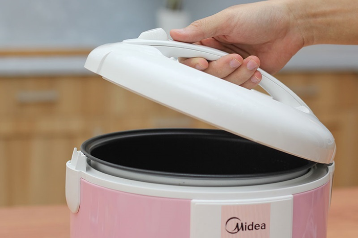 Nồi cơm điện Midea 1.8 lít MR-CM1805