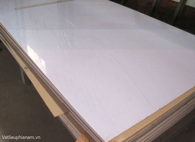 Địa chỉ vàng cung cấp tấm nhựa mica chính hãng tại TP.HCM