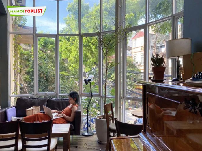 tranquil-books-coffee-khong-gian-thu-gian-giua-long-ha-noi-Mytour
