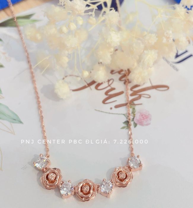 Bộ sưu tập nhẫn kim cương cao cấp tại PNJ