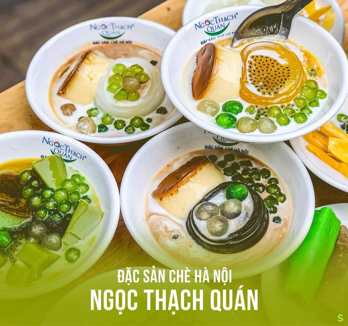 Ngọc Thạch Quán - Những tô chè nghệ thuật đẹp mê ly