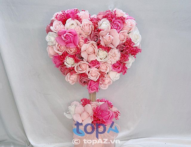 Nơi cung cấp hoa sáp thơm với giá cả phải chăng tại TPHCM.