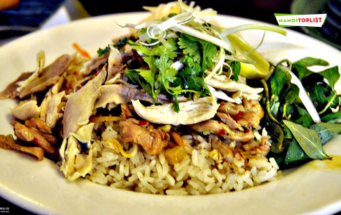 com-ga-hoi-an-cua-dong-ha-noi