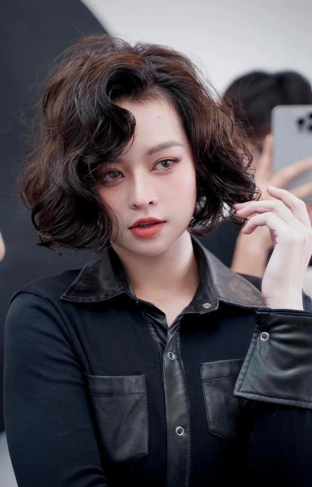 Không gian sang trọng tại Hair Salon Huy Nguyễn
