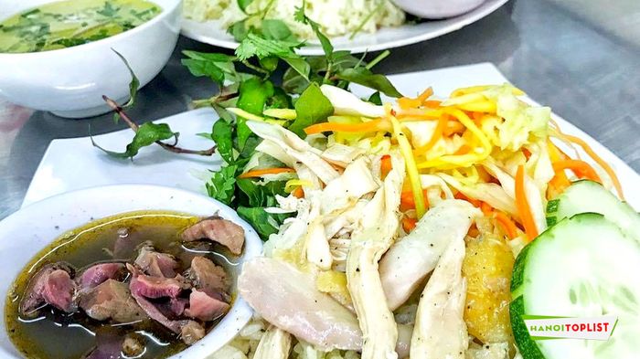 com-ga-de-nhat-tue-tinh