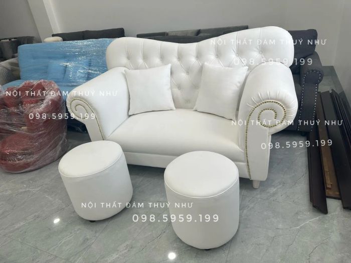 Không gian trưng bày ấn tượng tại Nội thất Đảm Thúy Như (ảnh 2)