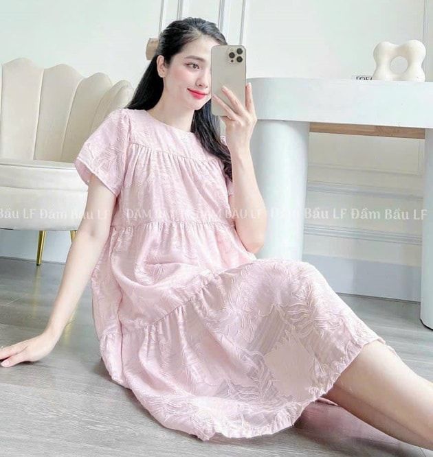 LF Shop - Phong cách bầu sang trọng