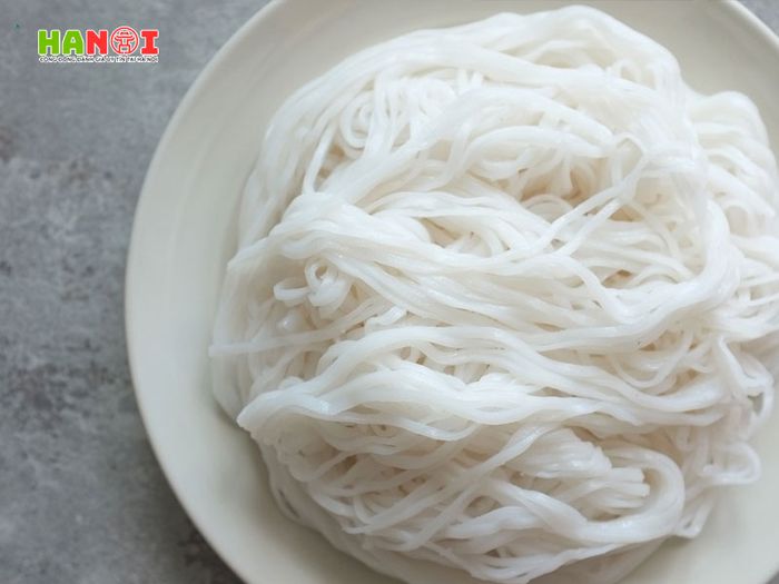 co-so-san-xuat-banh-pho-luon-diep-Tripi