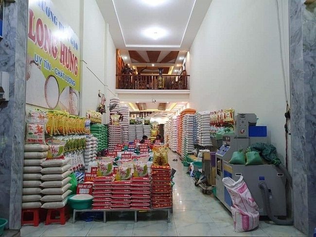 Cửa hàng gạo Long Hưng