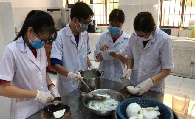 Hình ảnh khuôn viên xanh mát Đại học Trà Vinh