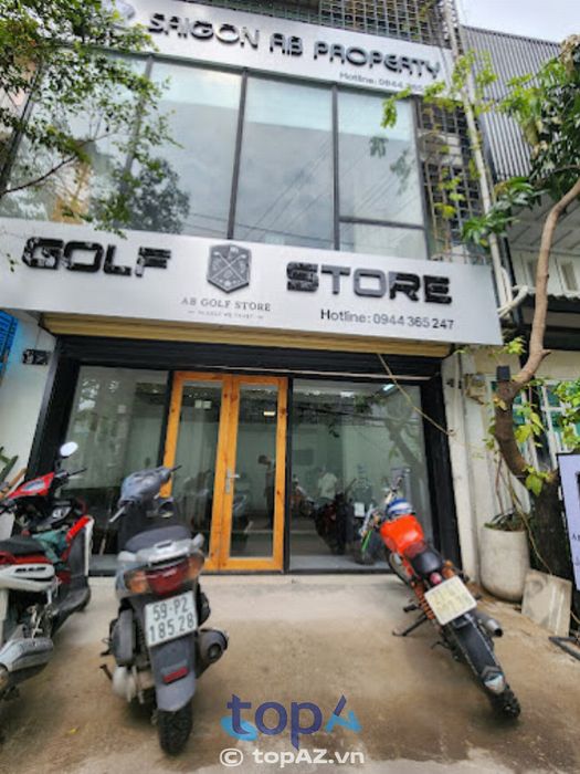 Nếu bạn đang tìm kiếm gậy golf cũ giá rẻ tại TPHCM, AB Golf Store chính là điểm đến lý tưởng dành cho bạn.