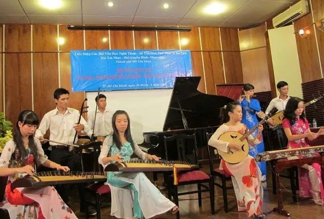 Top 5 Trung Tâm Dạy Violin Tốt Nhất TP.HCM