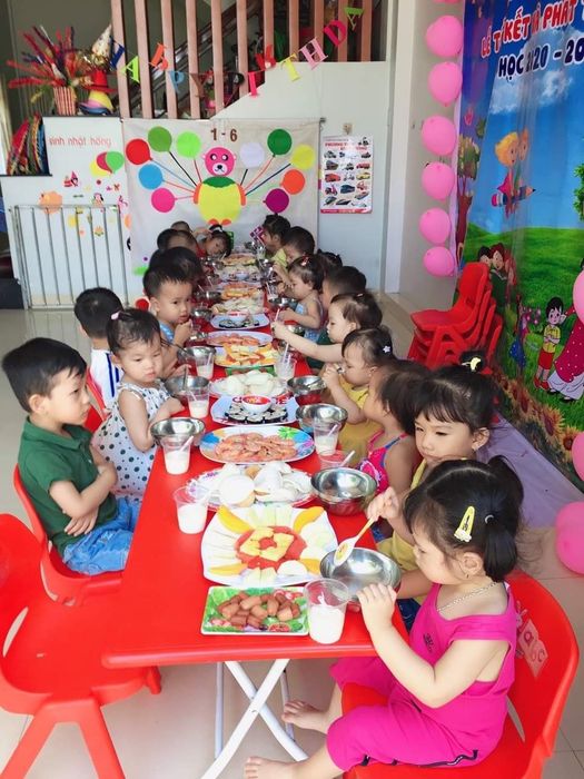 Hình ảnh Mầm Non Tí Hon 2