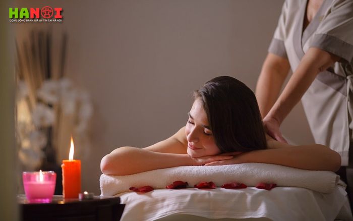 Massage-tai-nha-ha-noi-Tripi
