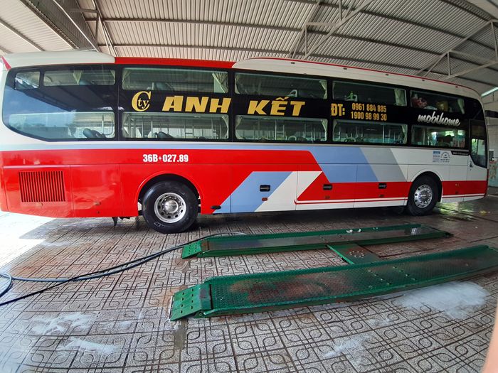 Đội xe hiện đại của nhà xe Anh Kết trên tuyến Bắc Nam