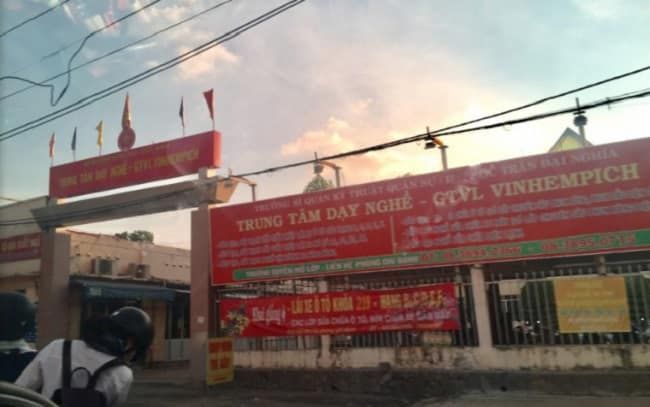 Trung Tâm Đào Tạo Nghề Chất Lượng Cao VINHEMPICH
