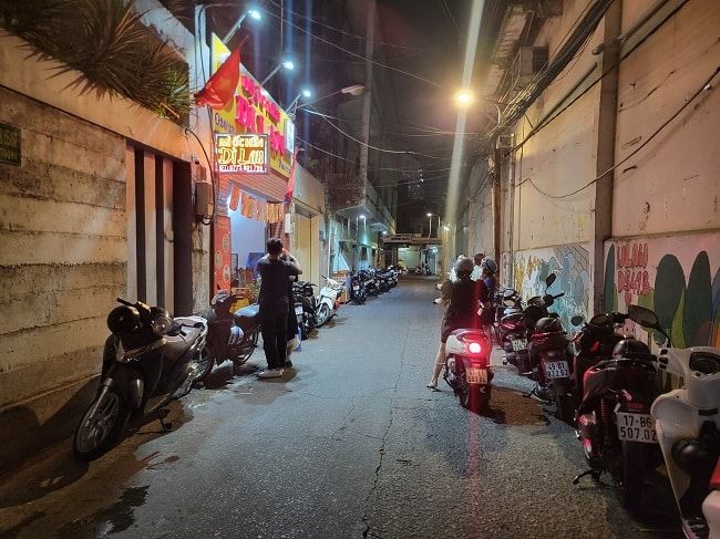 Mì Ốc Hến Dì Lan – nơi hội tụ những món ăn đậm đà, độc đáo của miền biển.