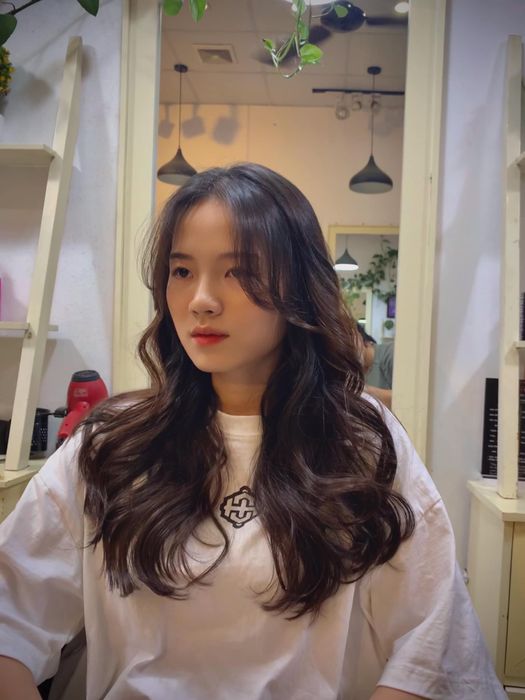 Hình ảnh sang trọng tại Nguyên Phan Hair Salon