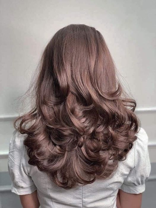 Bộ sưu tập những mẫu tóc đẹp nhất được tạo nên bởi bàn tay vàng của các stylist tại Toàn Nguyễn Hair Salon