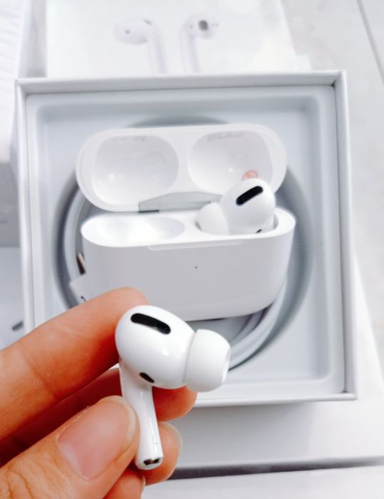 Không gian mua sắm hiện đại tại cửa hàng Nguyễn Cần Thơ