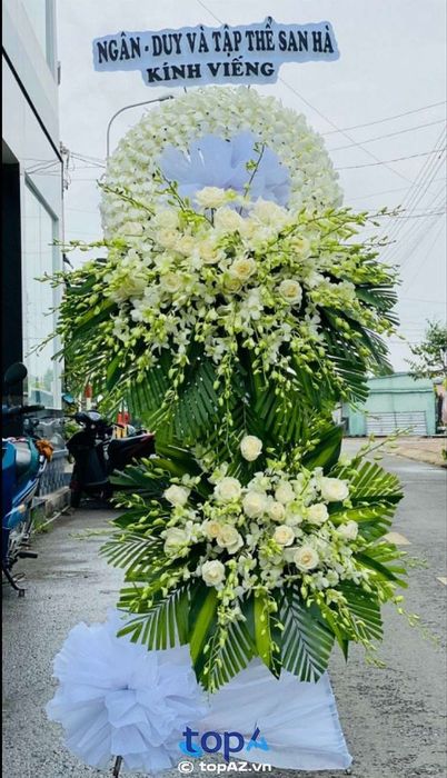 Cửa hàng hoa viếng uy tín tại TP. Yên Bái