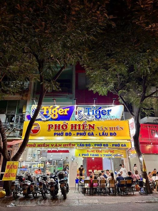 Phở Hiền – Hương vị phở tuyệt vời, đầy đặn và thanh thoát.