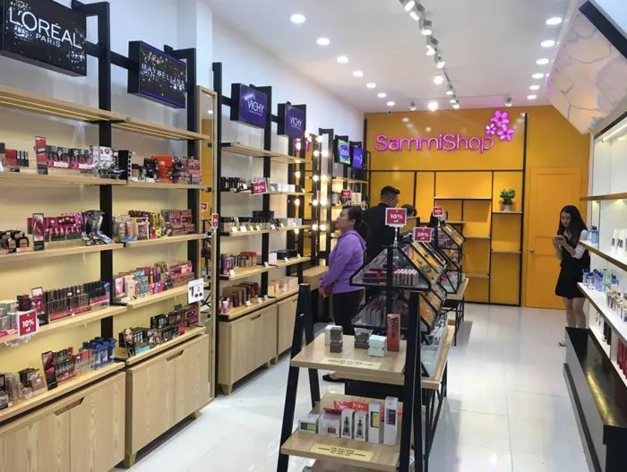 Không gian trưng bày sản phẩm tại Sammi Shop - Ảnh 2