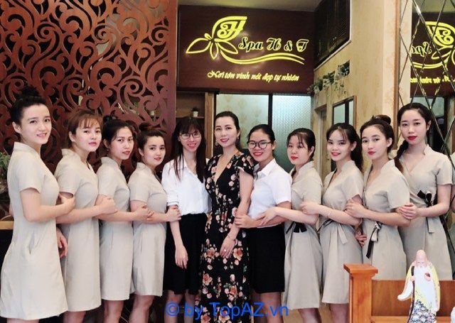 H&T Spa là một địa chỉ uy tín với nhiều năm kinh nghiệm trong lĩnh vực làm đẹp và chăm sóc sức khỏe làn da.