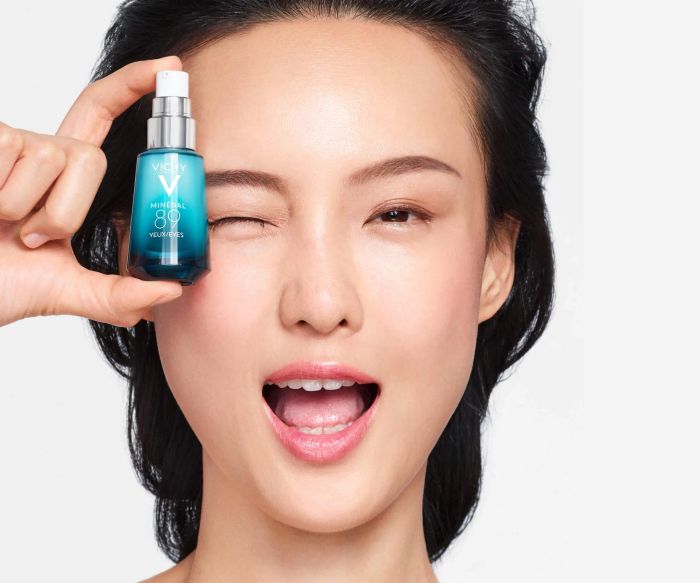 Kem dưỡng mắt Clinique Even Better Eyes Dark Circle Corrector ảnh 2