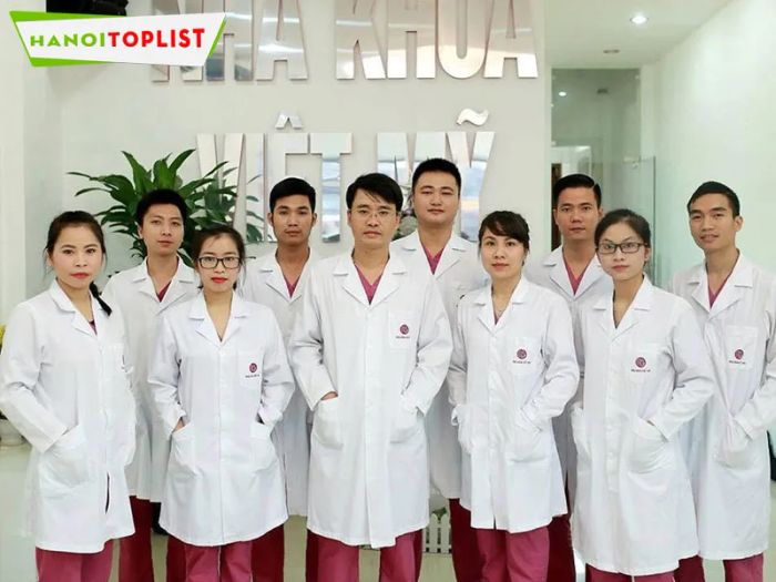 nha-khoa-viet-my-so-huu-doi-ngu-y-bac-si-trinh-do-chuyen-mon-cao-Tripi