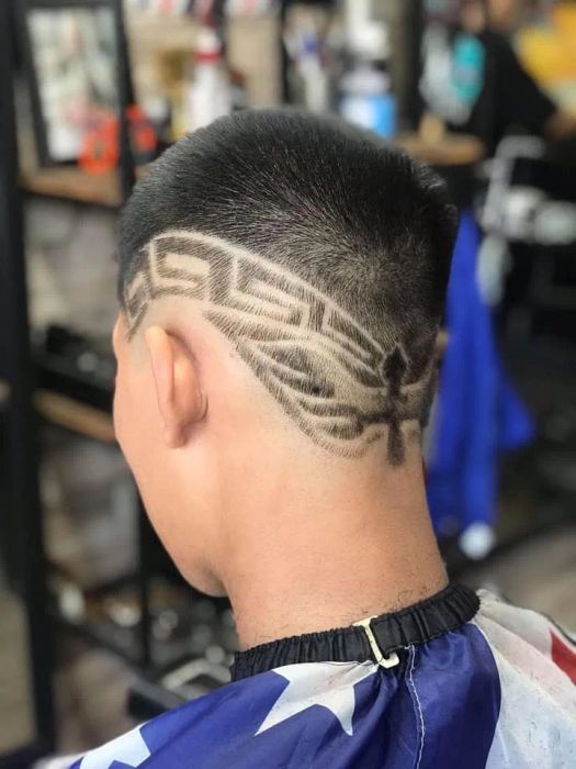 Hình ảnh nghệ thuật cắt tóc tại Guns Barber Shop