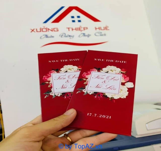 Xưởng Thiệp Huế tự hào sở hữu hệ thống in ấn hiện đại ngay tại studio, đảm bảo chất lượng từng sản phẩm.