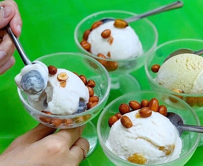 Kem nhãn Chú Tám - Tinh hoa ẩm thực đường phố Sài thành