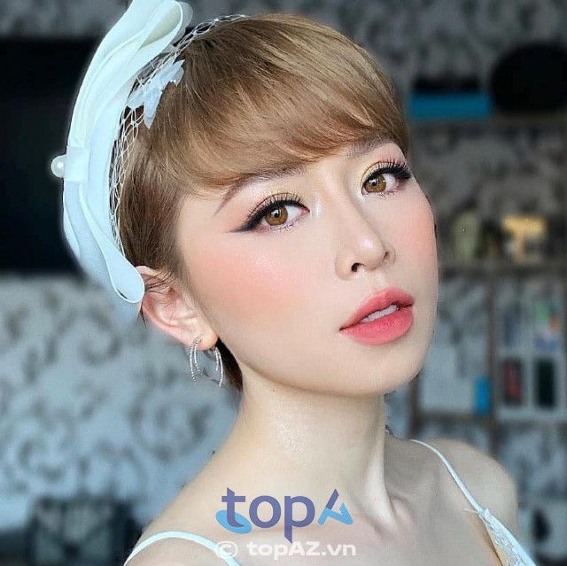 Vivian Phạm Makeup - Nét đẹp thuần khiết cho ngày trọng đại