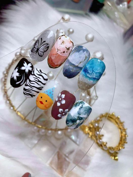 Học viên thực hành kỹ thuật nail tại Spa Tũn Nails - Mi (Ảnh 2)