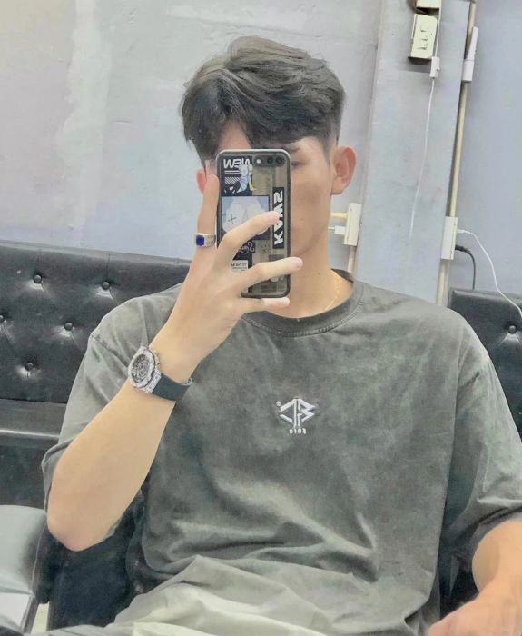 Hình ảnh quy trình cắt tóc chuyên nghiệp tại Draco Barber Shop
