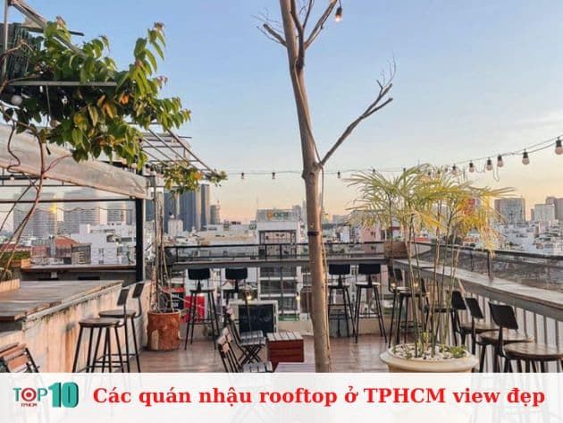 Khám phá bộ sưu tập những quán nhậu rooftop view đẹp nhất TP.HCM - nơi hội tụ tinh hoa ẩm thực và cảnh sắc đô thị.