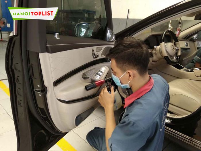Trải nghiệm dịch vụ vệ sinh nội thất ô tô đẳng cấp tại Vietsun Auto trên Mytour