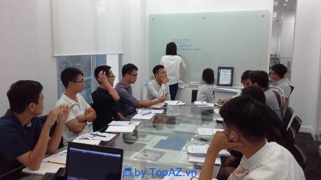 Trung Tâm British English Club