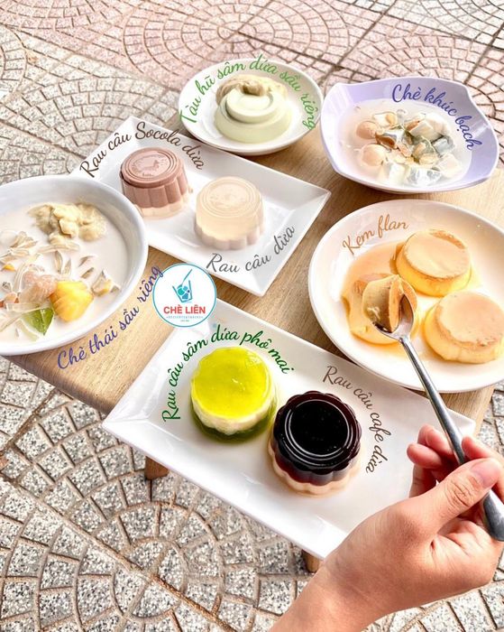 Những món chè nghệ thuật tại Chè Liên - Ảnh 2