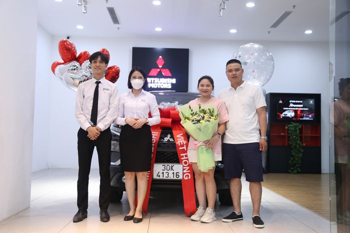 Không gian trưng bày sang trọng tại Mitsubishi Việt Hồng