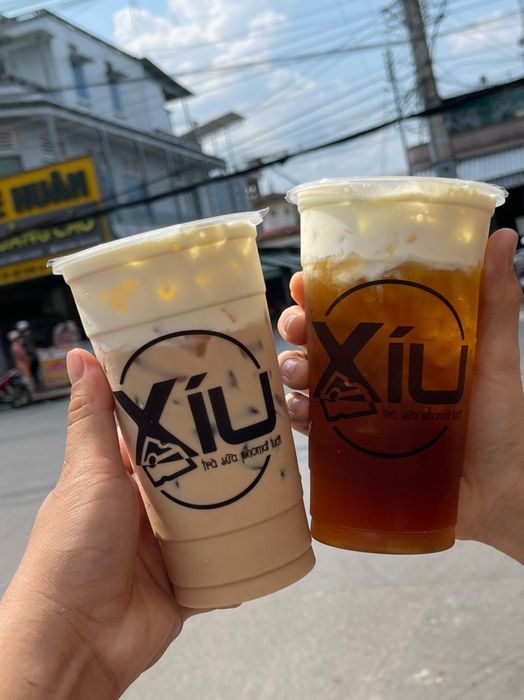 Bộ sưu tập trà và trà sữa đặc biệt tại Xíu