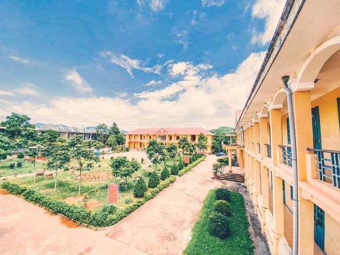 Trường PTDT Nội Trú ATK Sơn Dương - Hình ảnh 2